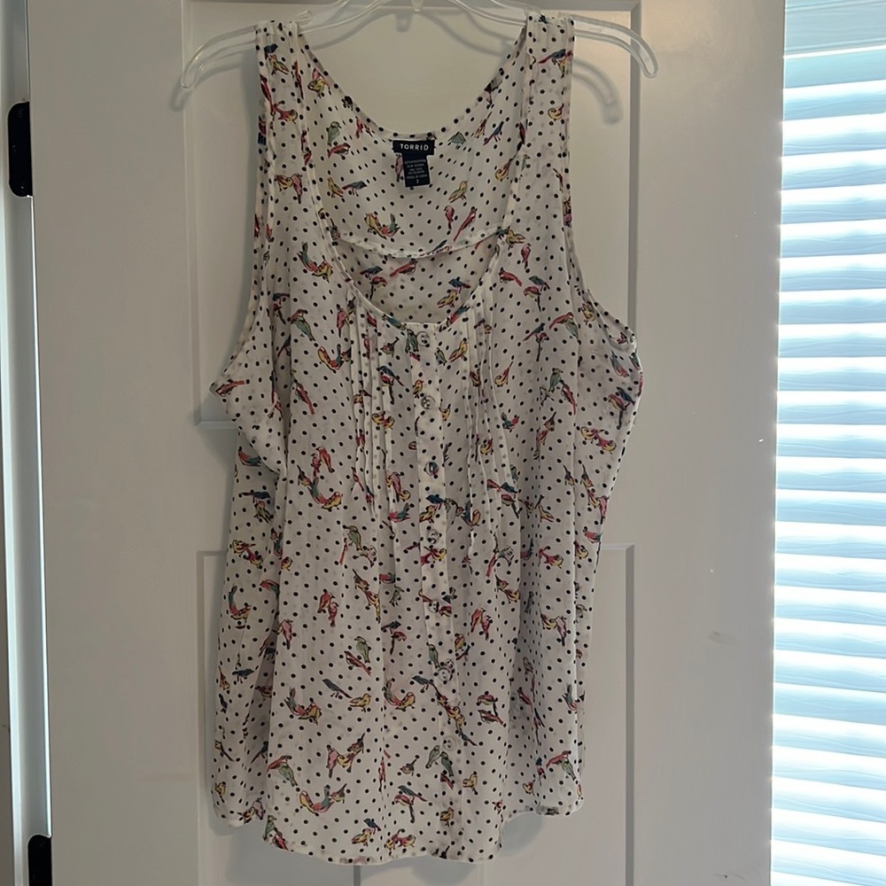 Bird print Torrid tank top size 2